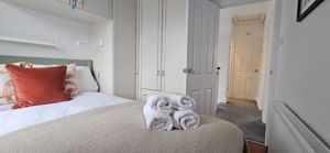 Photo 1- click for photo gallery